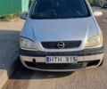 Сірий Опель Зафіра, об'ємом двигуна 0 л та пробігом 200 тис. км за 1574 $, фото 2 на Automoto.ua