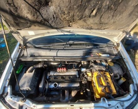 Серый Опель Зафира, объемом двигателя 1.8 л и пробегом 500 тыс. км за 2152 $, фото 4 на Automoto.ua