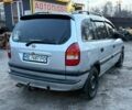 Серый Опель Зафира, объемом двигателя 1.8 л и пробегом 400 тыс. км за 4000 $, фото 1 на Automoto.ua
