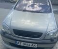 Серый Опель Зафира, объемом двигателя 2.2 л и пробегом 200 тыс. км за 3650 $, фото 1 на Automoto.ua