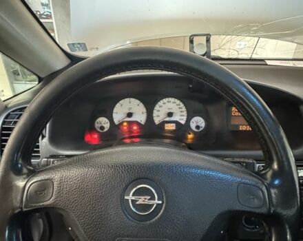 Серый Опель Зафира, объемом двигателя 2 л и пробегом 270 тыс. км за 2419 $, фото 2 на Automoto.ua