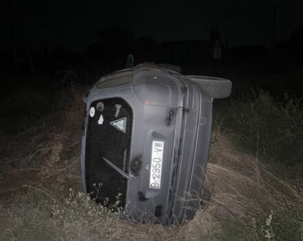 Серый Опель Зафира, объемом двигателя 1.8 л и пробегом 100 тыс. км за 358 $, фото 2 на Automoto.ua