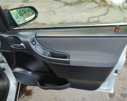 Серый Опель Зафира, объемом двигателя 2 л и пробегом 380 тыс. км за 3299 $, фото 23 на Automoto.ua