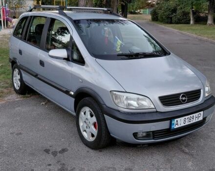 Серый Опель Зафира, объемом двигателя 2 л и пробегом 3 тыс. км за 4500 $, фото 3 на Automoto.ua