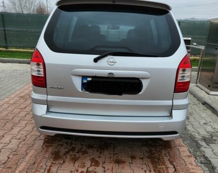 Серый Опель Зафира, объемом двигателя 2 л и пробегом 267 тыс. км за 4300 $, фото 2 на Automoto.ua