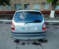 Серый Опель Зафира, объемом двигателя 2 л и пробегом 380 тыс. км за 3299 $, фото 4 на Automoto.ua