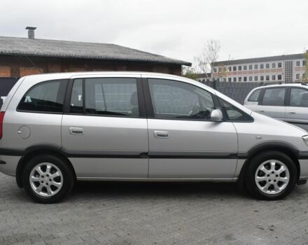 Серый Опель Зафира, объемом двигателя 1.9 л и пробегом 170 тыс. км за 1434 $, фото 7 на Automoto.ua