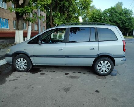 Серый Опель Зафира, объемом двигателя 2 л и пробегом 380 тыс. км за 3299 $, фото 2 на Automoto.ua