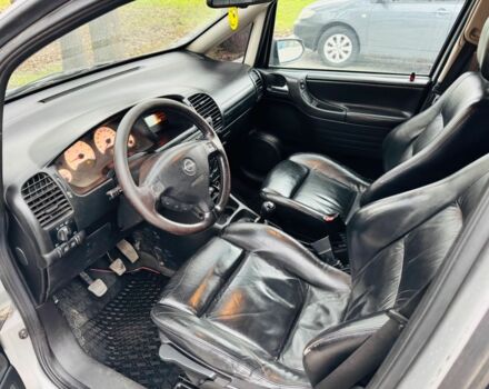 Сірий Опель Зафіра, об'ємом двигуна 2 л та пробігом 247 тис. км за 2250 $, фото 5 на Automoto.ua