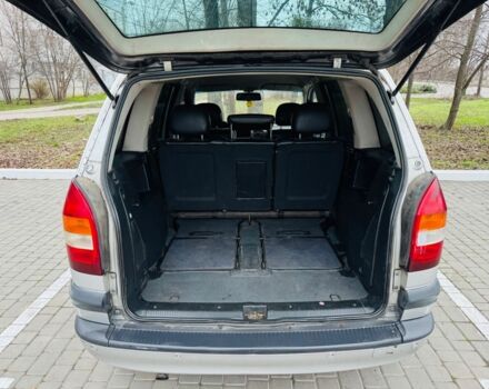 Сірий Опель Зафіра, об'ємом двигуна 2 л та пробігом 247 тис. км за 2250 $, фото 10 на Automoto.ua