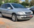 Серый Опель Зафира, объемом двигателя 1.6 л и пробегом 242 тыс. км за 4180 $, фото 2 на Automoto.ua