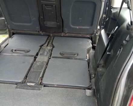 Серый Опель Зафира, объемом двигателя 0 л и пробегом 290 тыс. км за 3600 $, фото 3 на Automoto.ua