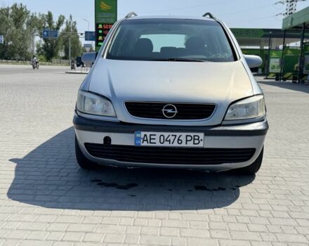 Серый Опель Зафира, объемом двигателя 2 л и пробегом 325 тыс. км за 3250 $, фото 7 на Automoto.ua