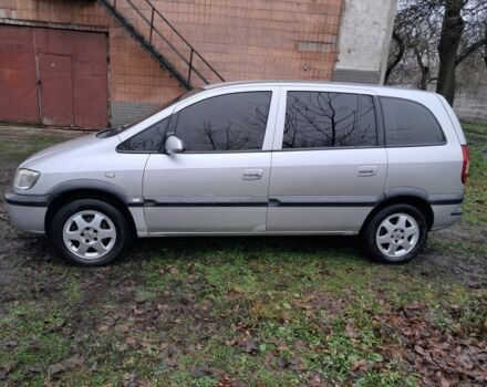 Сірий Опель Зафіра, об'ємом двигуна 2.2 л та пробігом 250 тис. км за 4000 $, фото 1 на Automoto.ua