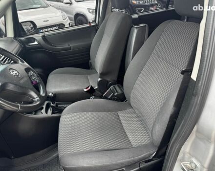 Сірий Опель Зафіра, об'ємом двигуна 1.8 л та пробігом 116 тис. км за 5790 $, фото 11 на Automoto.ua