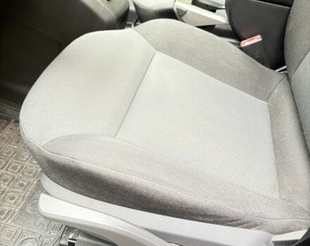 Серый Опель Зафира, объемом двигателя 1.6 л и пробегом 178 тыс. км за 4700 $, фото 7 на Automoto.ua