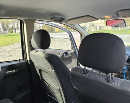 Опель Зафіра 2005 у Львові на Automoto.ua Сірий Опель Зафіра, об'ємом двигуна 1.6 л та пробігом 213 тис. км за 4000 $, фото 8 на Automoto.ua