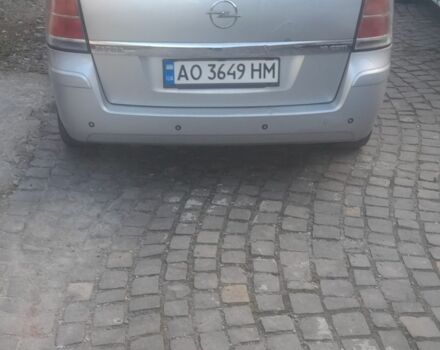 Серый Опель Зафира, объемом двигателя 1.9 л и пробегом 350 тыс. км за 4800 $, фото 4 на Automoto.ua