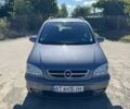 Серый Опель Зафира, объемом двигателя 1.8 л и пробегом 171 тыс. км за 4499 $, фото 1 на Automoto.ua