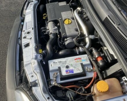 Серый Опель Зафира, объемом двигателя 2.2 л и пробегом 237 тыс. км за 4750 $, фото 16 на Automoto.ua