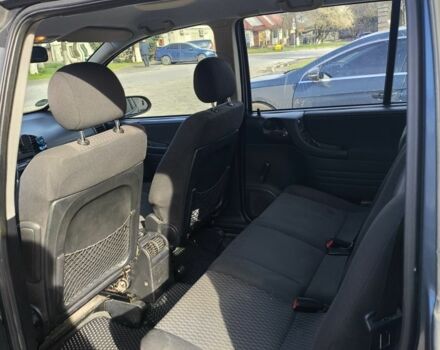 Опель Зафіра 2005 у Львові на Automoto.ua Сірий Опель Зафіра, об'ємом двигуна 1.6 л та пробігом 213 тис. км за 4000 $, фото 7 на Automoto.ua