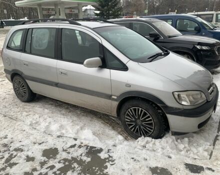 Серый Опель Зафира, объемом двигателя 1.6 л и пробегом 230 тыс. км за 3700 $, фото 4 на Automoto.ua
