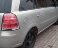 Сірий Опель Зафіра, об'ємом двигуна 2.2 л та пробігом 300 тис. км за 5000 $, фото 4 на Automoto.ua