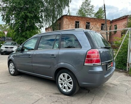 Серый Опель Зафира, объемом двигателя 1.6 л и пробегом 180 тыс. км за 6690 $, фото 10 на Automoto.ua