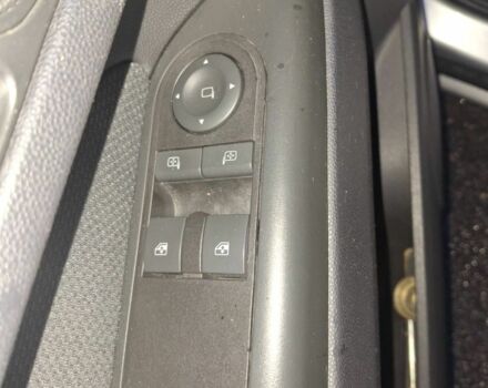 Серый Опель Зафира, объемом двигателя 1.8 л и пробегом 246 тыс. км за 5350 $, фото 7 на Automoto.ua