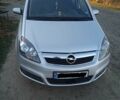 Серый Опель Зафира, объемом двигателя 0 л и пробегом 317 тыс. км за 5200 $, фото 1 на Automoto.ua