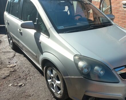 Серый Опель Зафира, объемом двигателя 0 л и пробегом 2 тыс. км за 2900 $, фото 1 на Automoto.ua