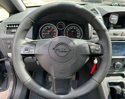 Серый Опель Зафира, объемом двигателя 1.6 л и пробегом 180 тыс. км за 6690 $, фото 31 на Automoto.ua