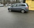 Серый Опель Зафира, объемом двигателя 1.9 л и пробегом 430 тыс. км за 3490 $, фото 1 на Automoto.ua
