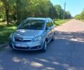 Сірий Опель Зафіра, об'ємом двигуна 1.6 л та пробігом 221 тис. км за 3999 $, фото 1 на Automoto.ua