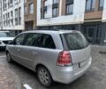 Серый Опель Зафира, объемом двигателя 1.8 л и пробегом 250 тыс. км за 4900 $, фото 2 на Automoto.ua