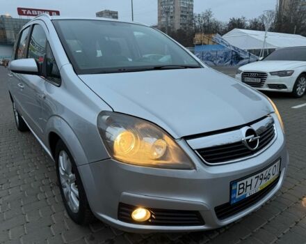 Сірий Опель Зафіра, об'ємом двигуна 1.9 л та пробігом 171 тис. км за 5700 $, фото 2 на Automoto.ua