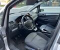 Серый Опель Зафира, объемом двигателя 1.9 л и пробегом 200 тыс. км за 2304 $, фото 8 на Automoto.ua