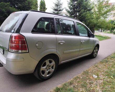 Серый Опель Зафира, объемом двигателя 0 л и пробегом 275 тыс. км за 3200 $, фото 2 на Automoto.ua