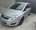 Серый Опель Зафира, объемом двигателя 1.9 л и пробегом 370 тыс. км за 5300 $, фото 1 на Automoto.ua