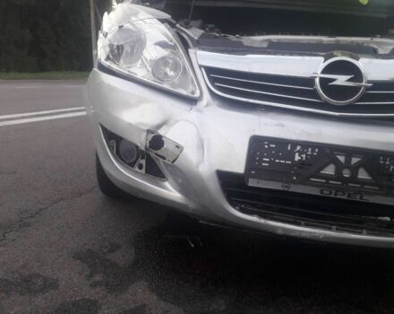 Серый Опель Зафира, объемом двигателя 0 л и пробегом 210 тыс. км за 3200 $, фото 7 на Automoto.ua