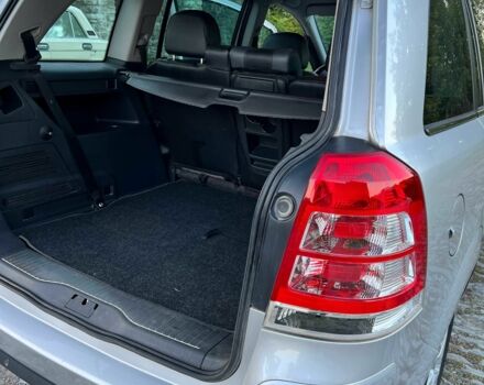 Серый Опель Зафира, объемом двигателя 1.7 л и пробегом 295 тыс. км за 6100 $, фото 9 на Automoto.ua