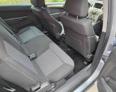 Серый Опель Зафира, объемом двигателя 1.6 л и пробегом 194 тыс. км за 6850 $, фото 17 на Automoto.ua