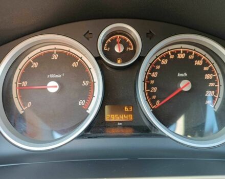 Серый Опель Зафира, объемом двигателя 1.7 л и пробегом 295 тыс. км за 6100 $, фото 23 на Automoto.ua