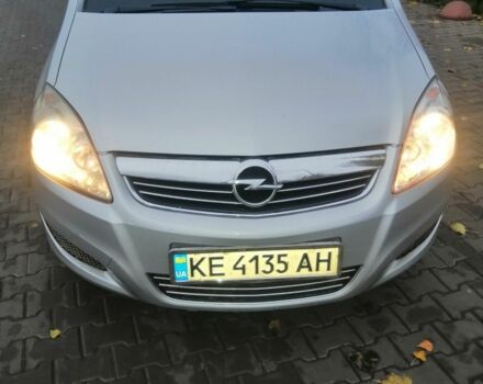 Серый Опель Зафира, объемом двигателя 1.9 л и пробегом 305 тыс. км за 7700 $, фото 1 на Automoto.ua