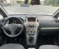 Серый Опель Зафира, объемом двигателя 1.8 л и пробегом 174 тыс. км за 6999 $, фото 7 на Automoto.ua