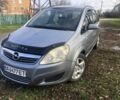 Серый Опель Зафира, объемом двигателя 1.9 л и пробегом 290 тыс. км за 5600 $, фото 1 на Automoto.ua