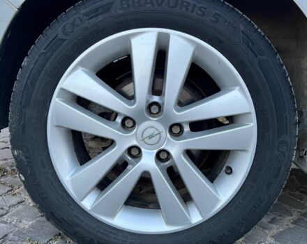 Серый Опель Зафира, объемом двигателя 1.7 л и пробегом 295 тыс. км за 6100 $, фото 14 на Automoto.ua