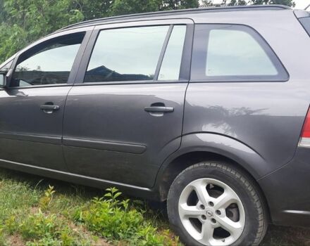 Серый Опель Зафира, объемом двигателя 1.7 л и пробегом 190 тыс. км за 5700 $, фото 9 на Automoto.ua