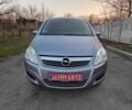 Серый Опель Зафира, объемом двигателя 1.6 л и пробегом 194 тыс. км за 6999 $, фото 2 на Automoto.ua