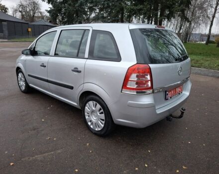 Серый Опель Зафира, объемом двигателя 1.6 л и пробегом 191 тыс. км за 5800 $, фото 3 на Automoto.ua